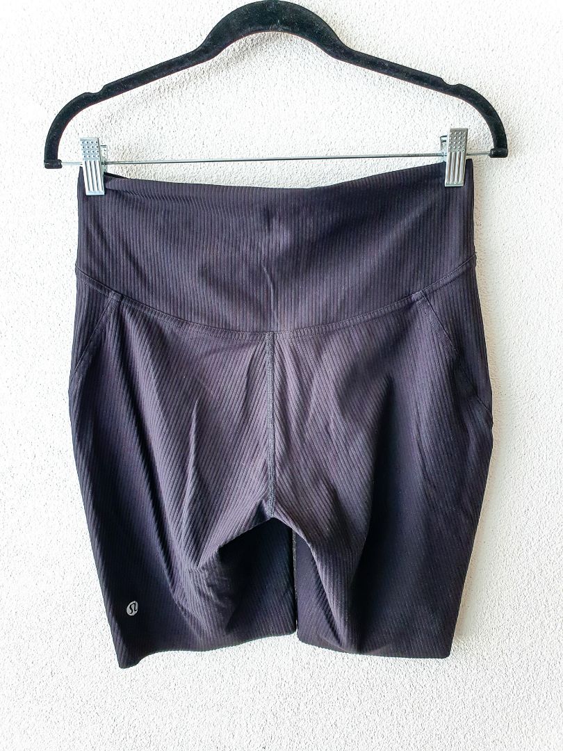 Lululemon Shorts M