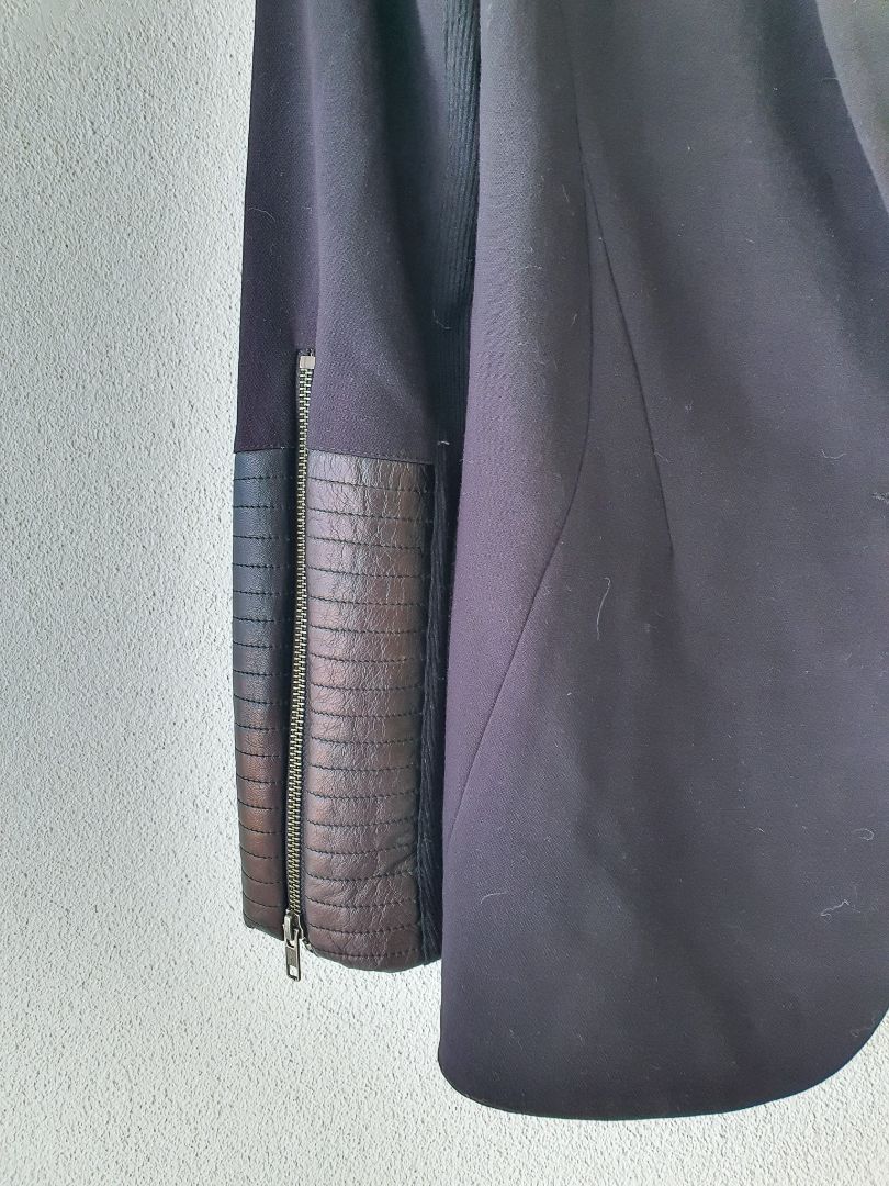 Moochi Jacket S