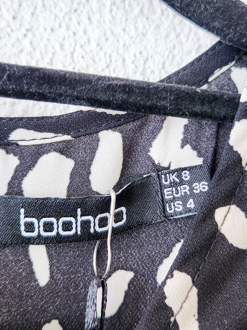 Boohoo Dress XS