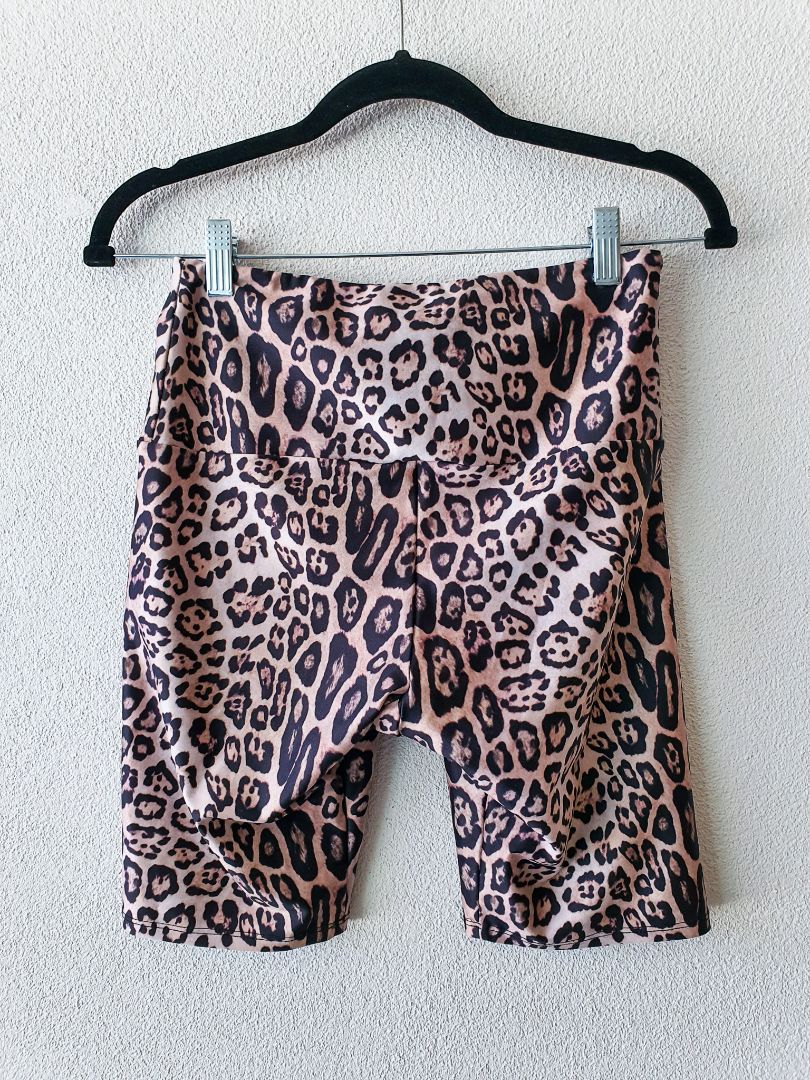 Nzie Shorts S/M