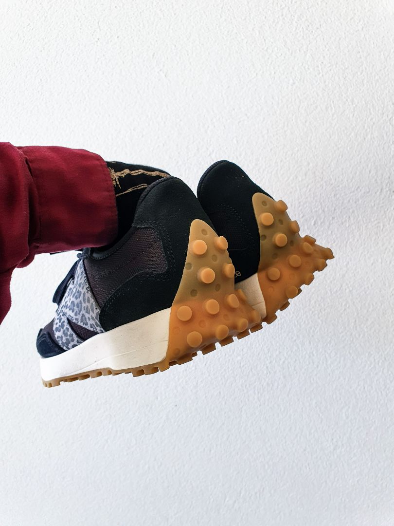 New Balance Shoes EUR40