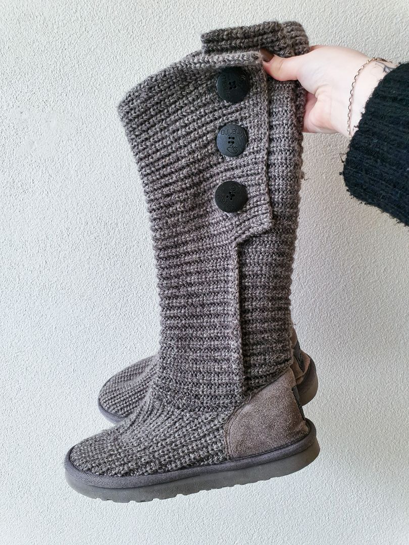 UGG Shoes US8