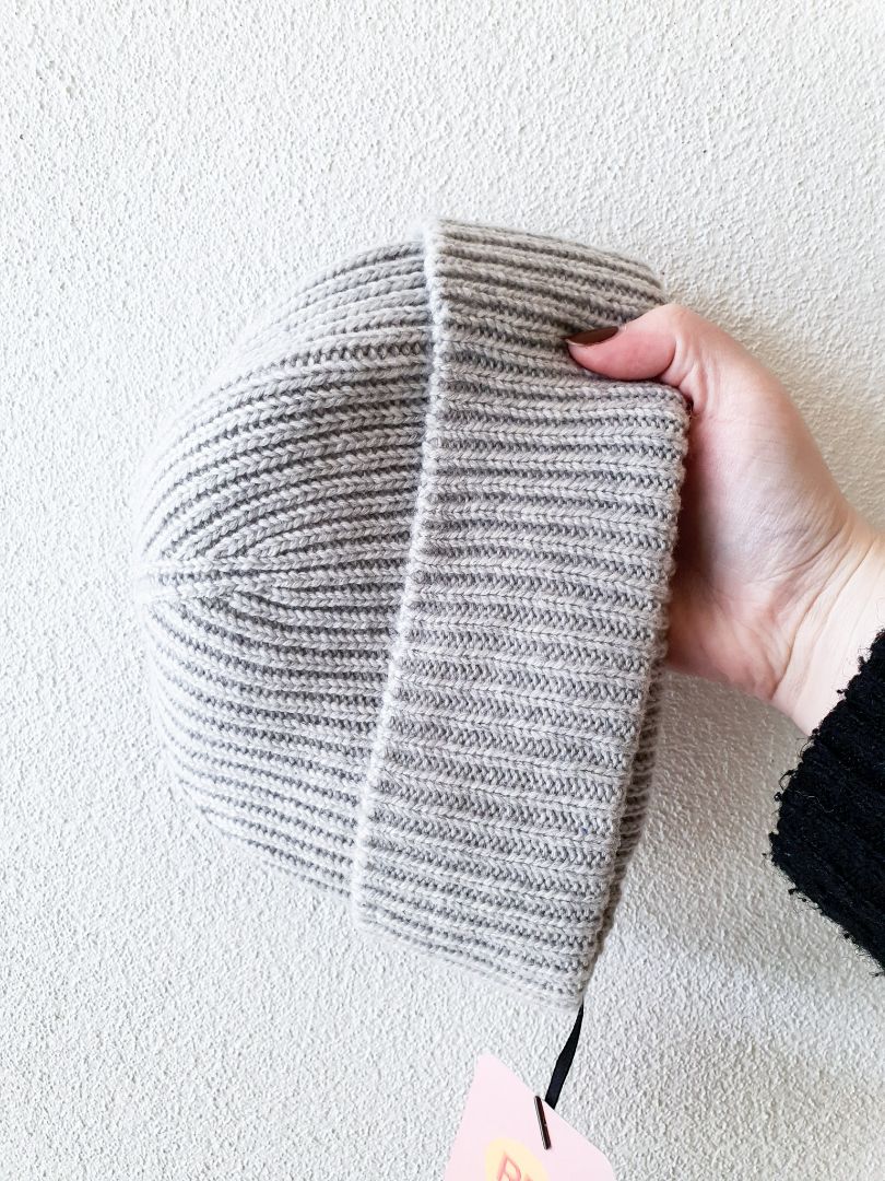Superette Hat OS