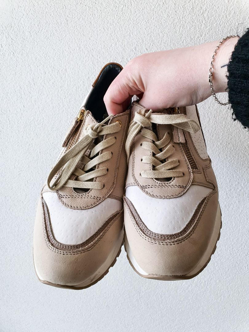 DL Sport Shoes EUR39