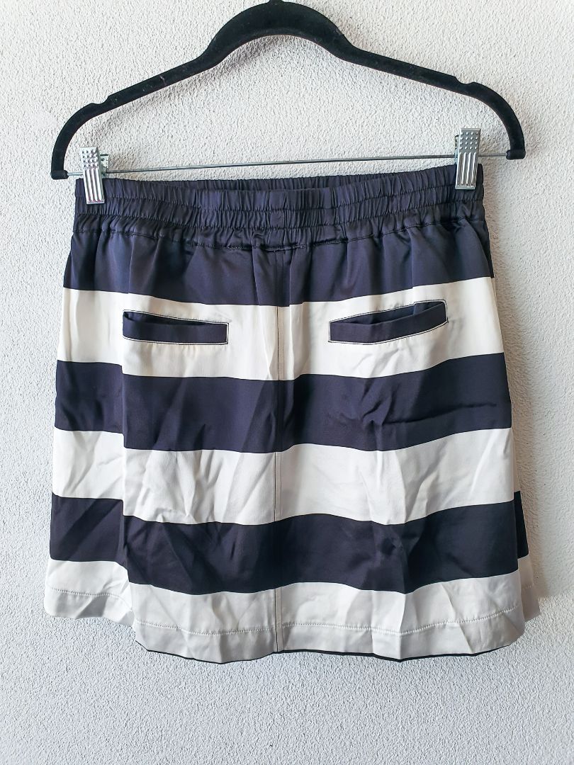 Silk Laundry Skirt M