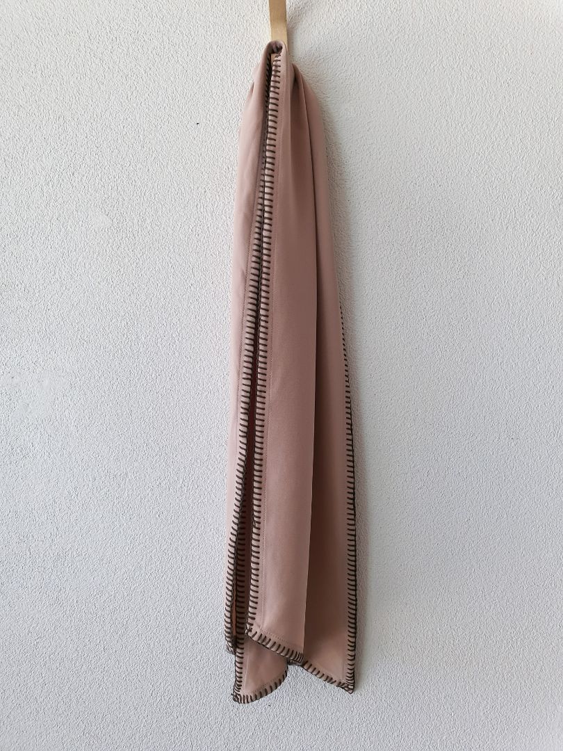 Kate Sylvester scarf OS