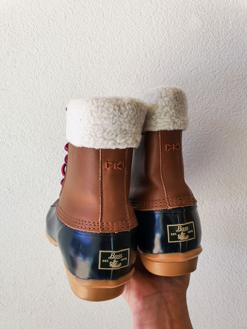 Bass Shoes 9