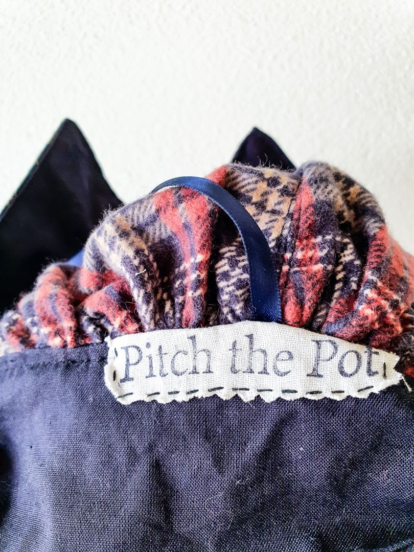 Pitch The Pot Hat M