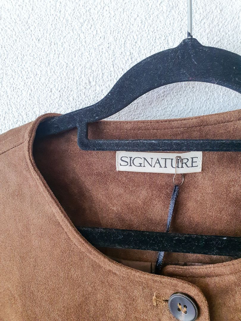 Signature Jacket M