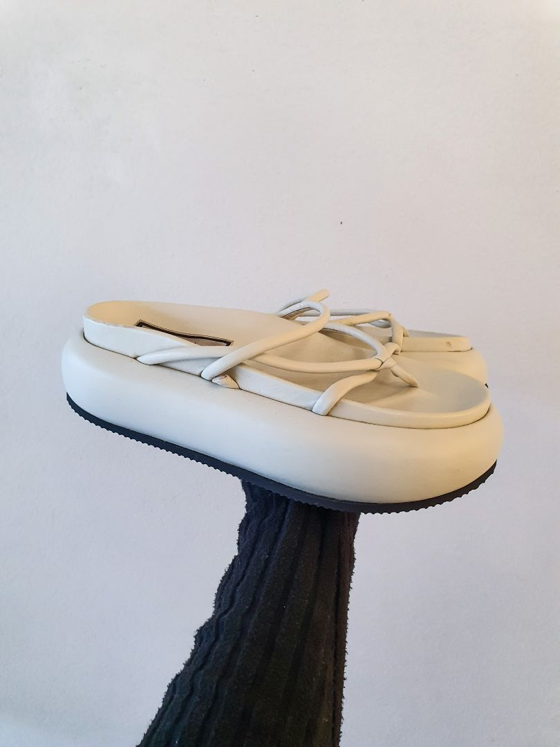 Zara Atelier Shoes EUR39