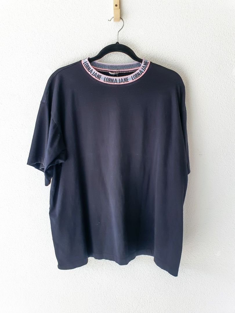 Lorna Jane Top L