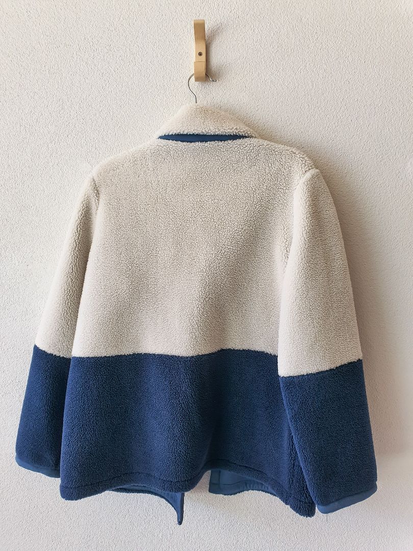 Jacket M