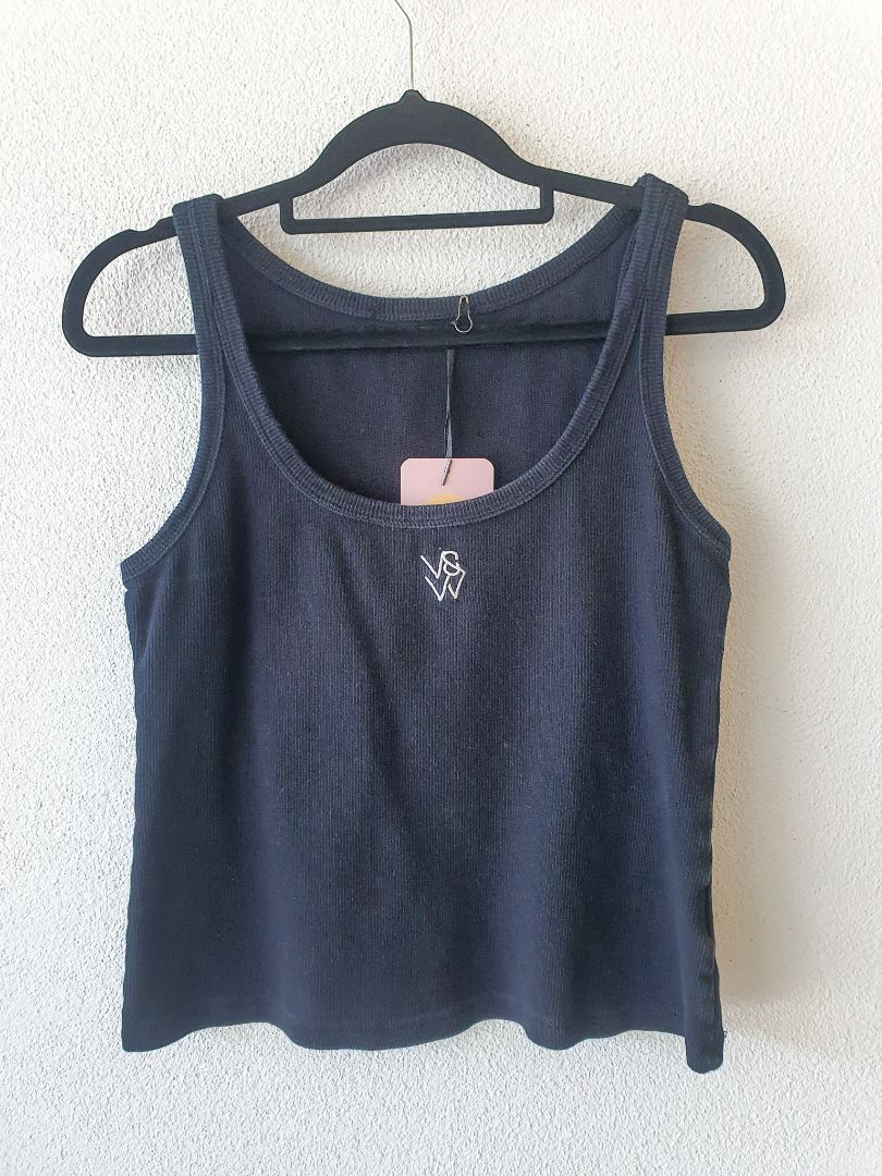 V&W Top M