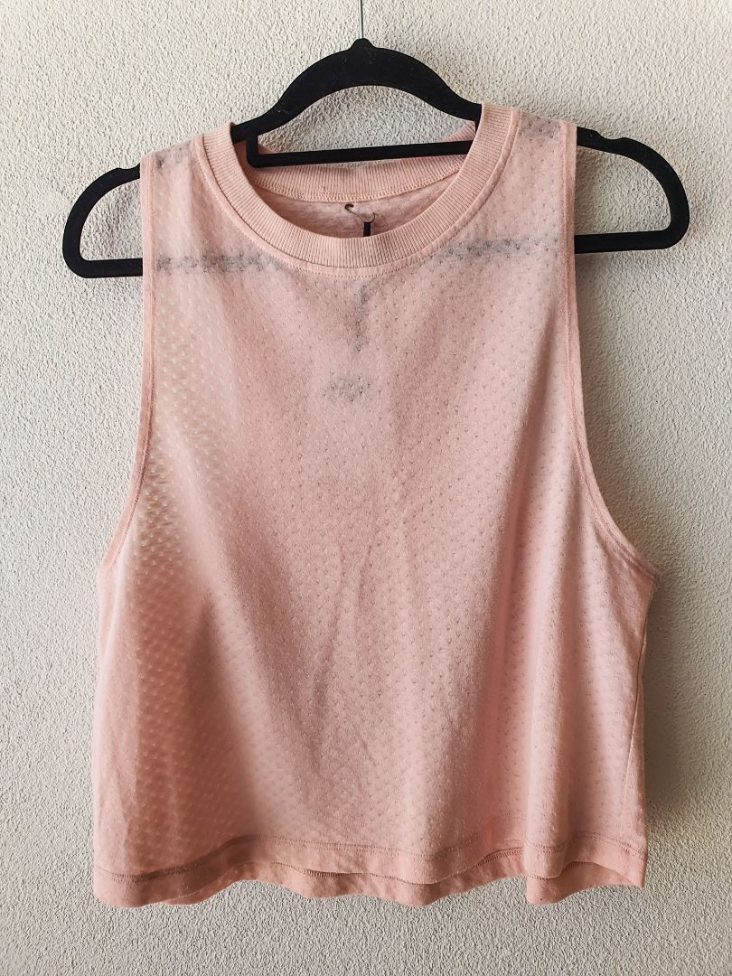 Lorna Jane Top M