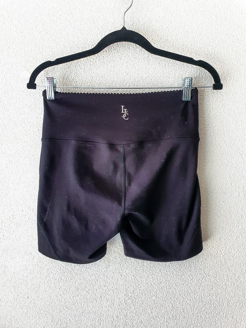 Lorna Jane Shorts M