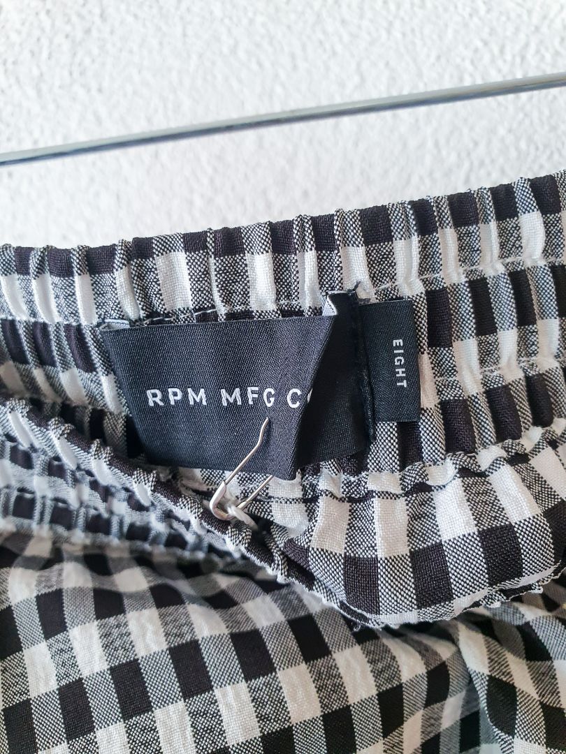 RPM MFG CO. Skirt XS
