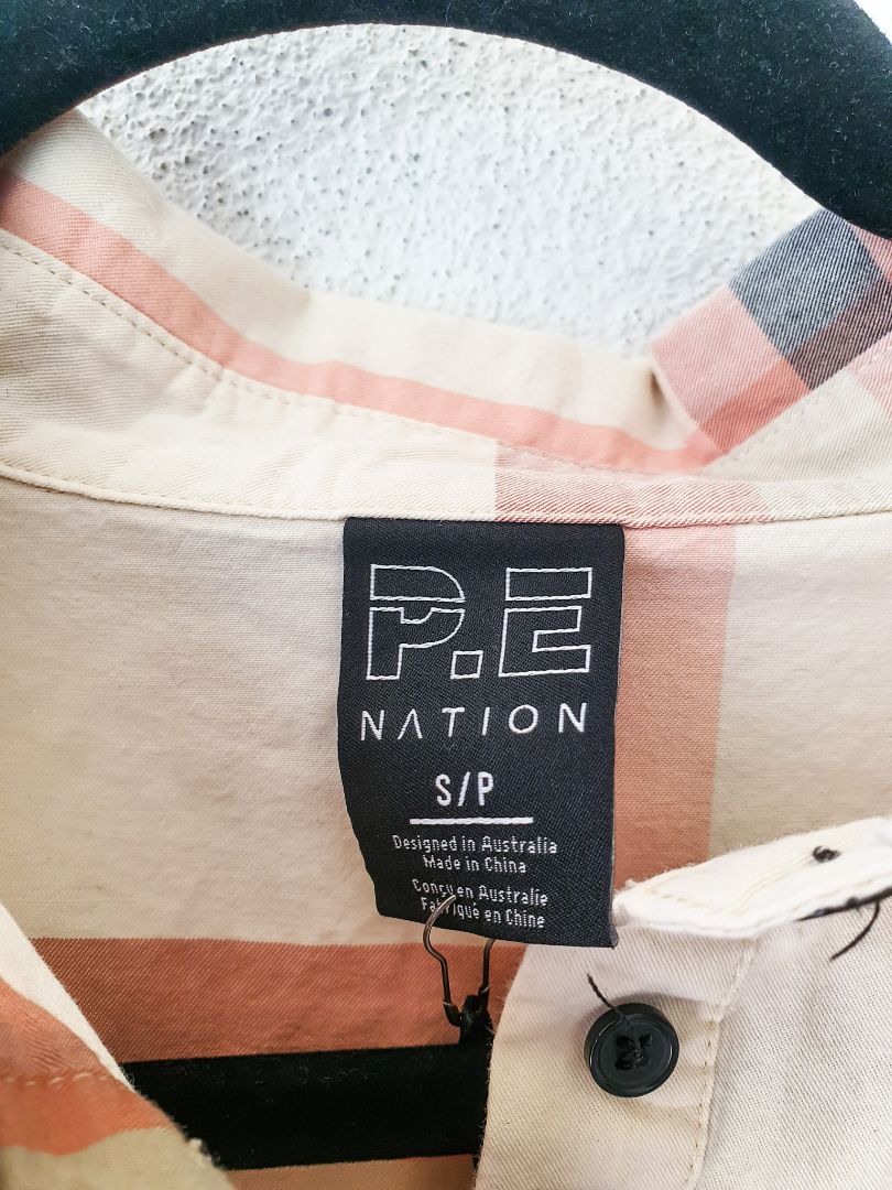 P.E Nation Top S