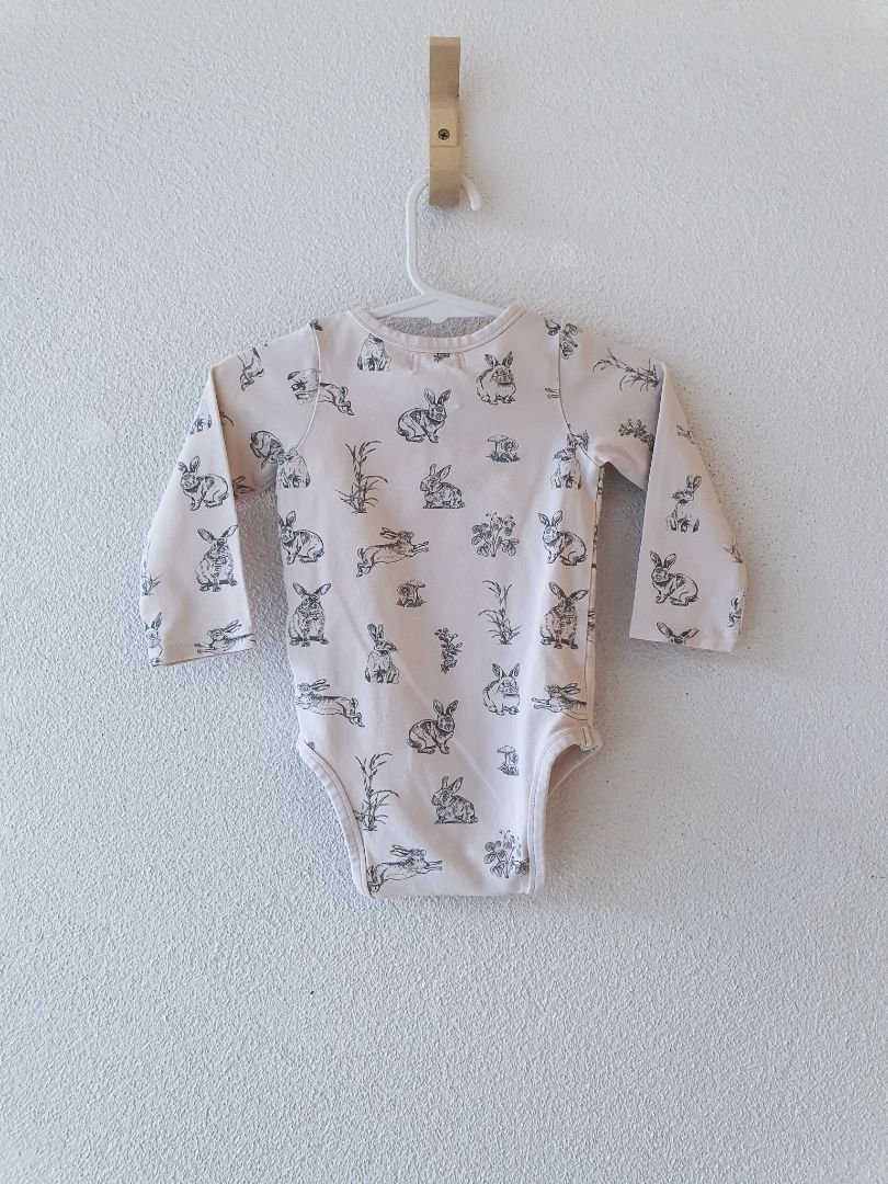 Burrow & be Baby 6-12 months