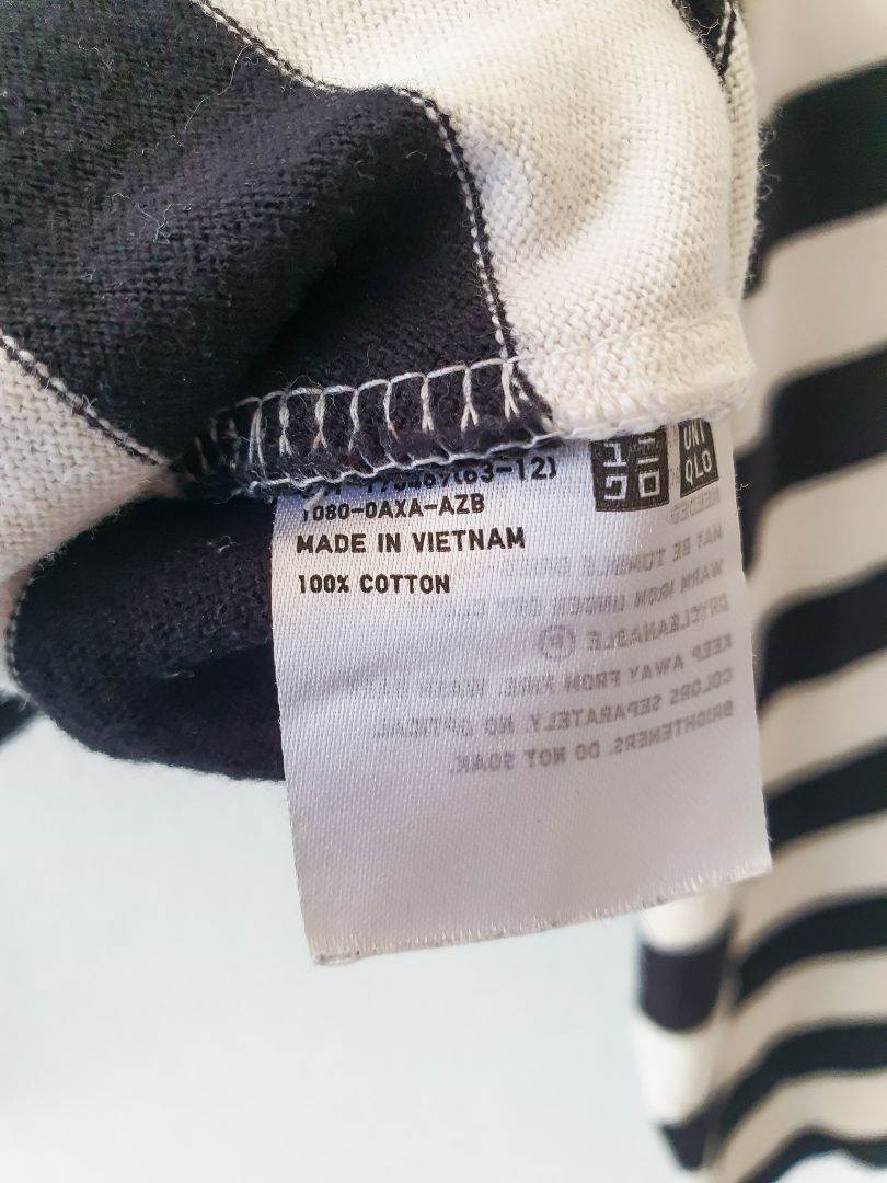 Uniqlo Top XS