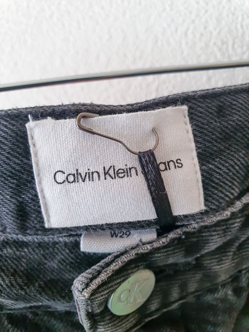 Calvin Klein Skirt M