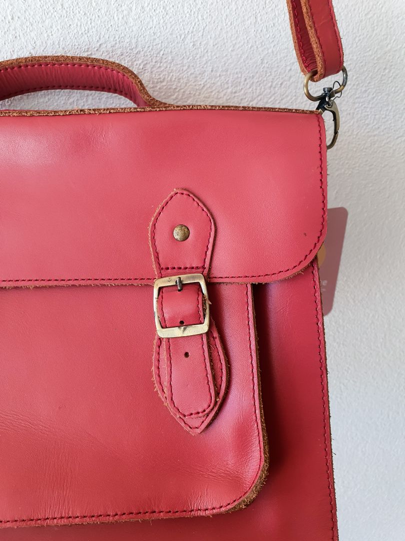 bag M