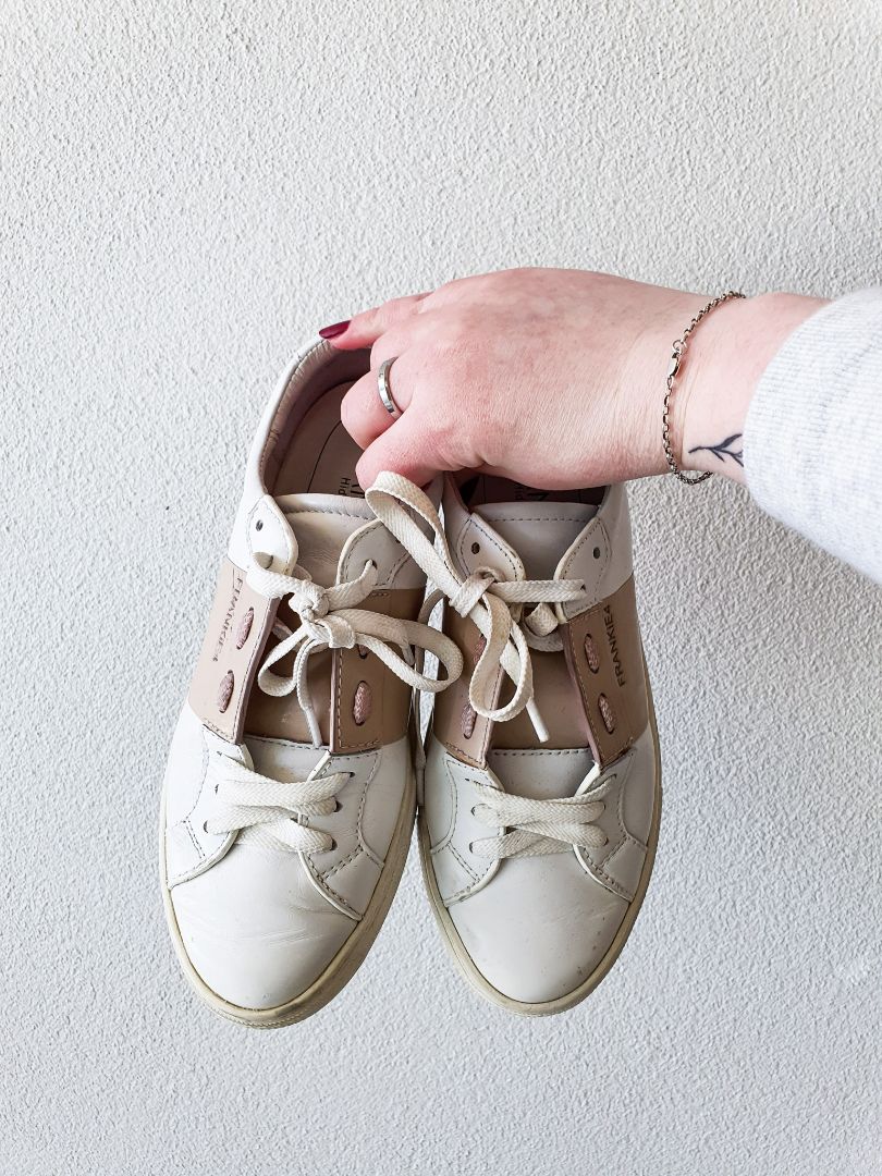 Frankie4 Shoes 7