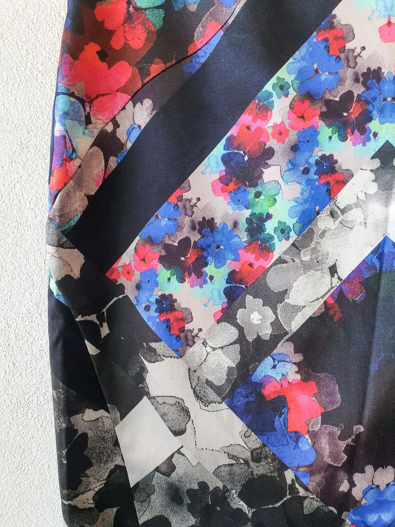 Veronika Maine Skirt L