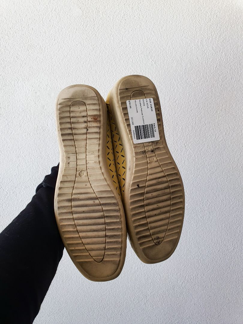 Via Nova Shoes EUR39