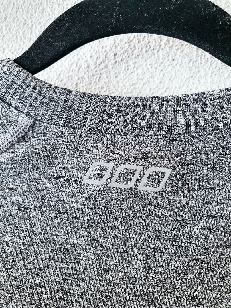 Lorna Jane Top S