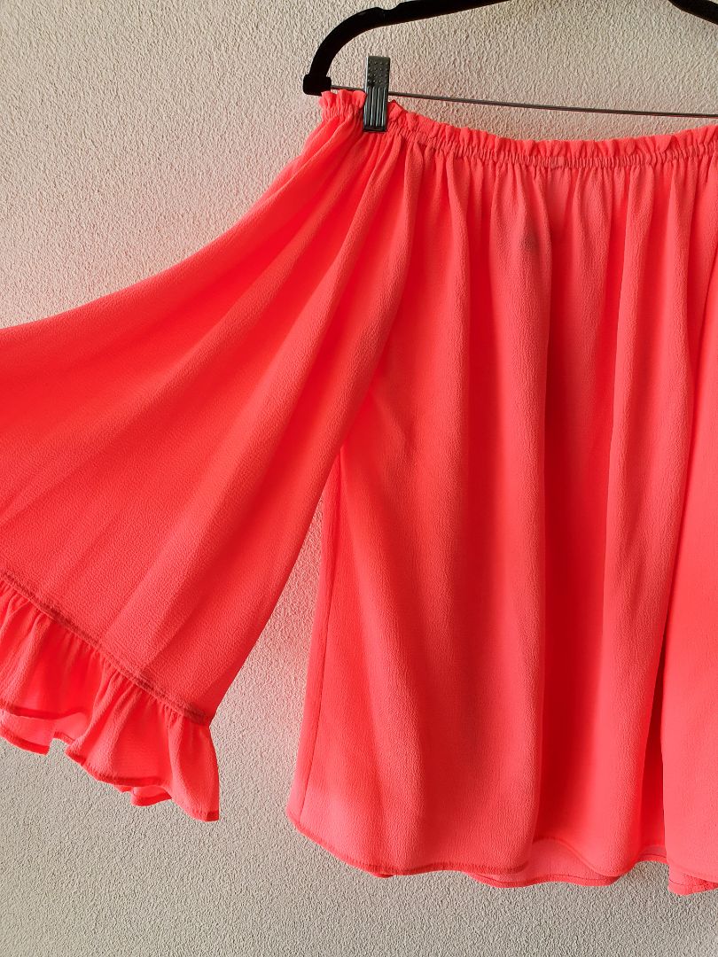 Augustine Pretty Basic Top M/L