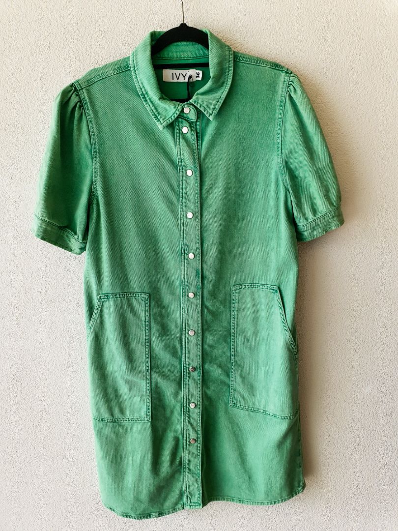 IVY Dress M