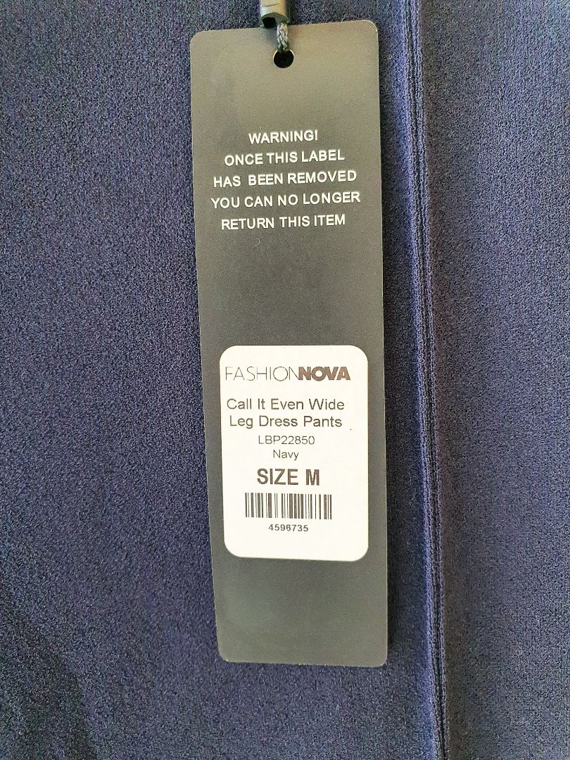 Fashion Nova pants M