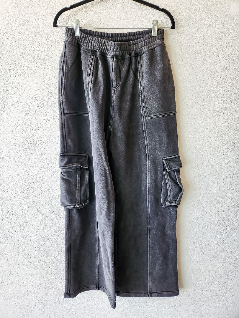 Britney J pants M