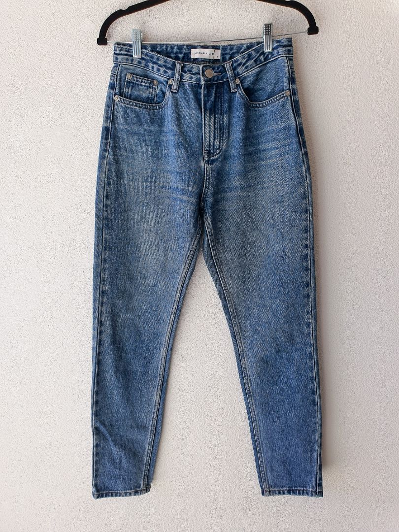 Assembly Label pants XS