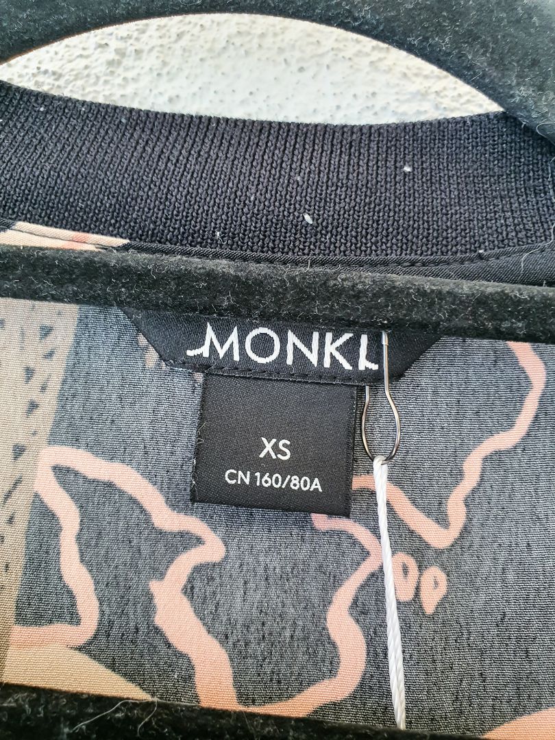 Monki Top XS