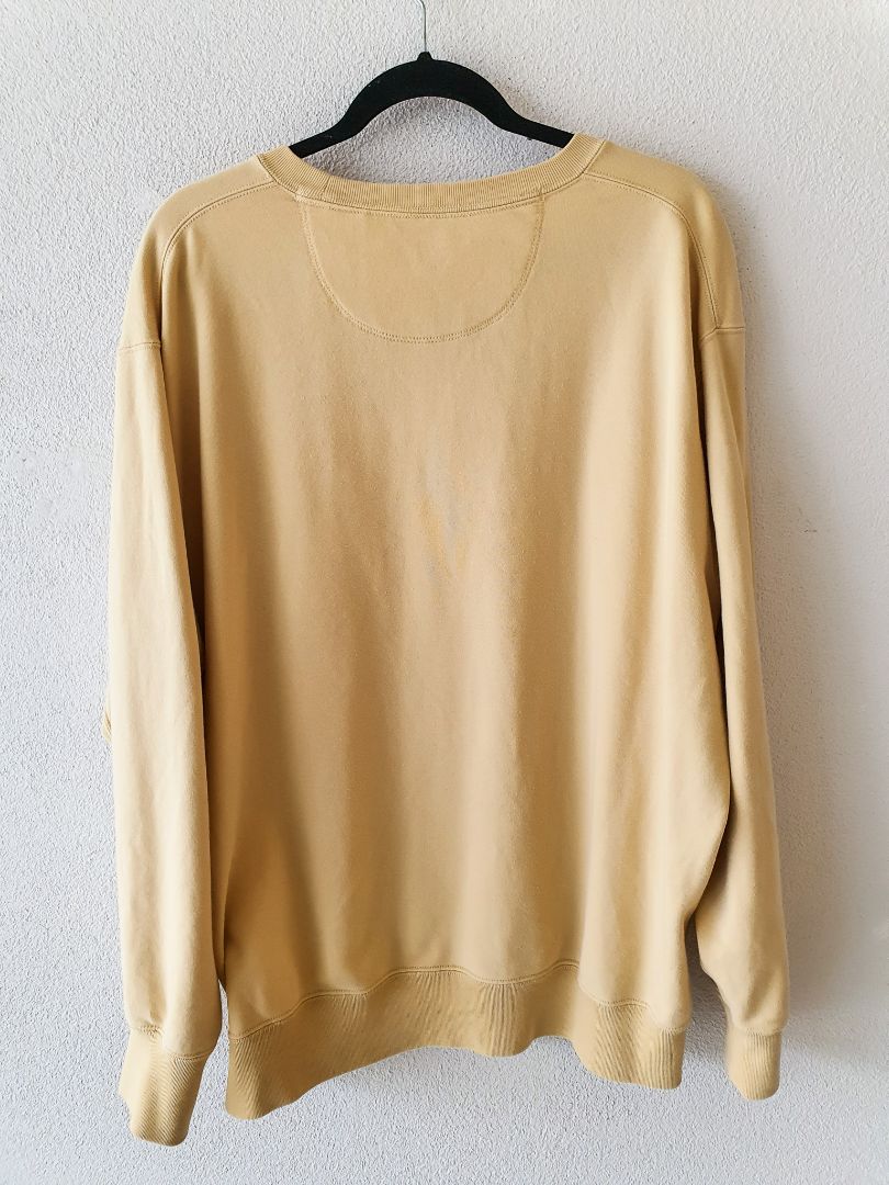Uniqlo Top XXL