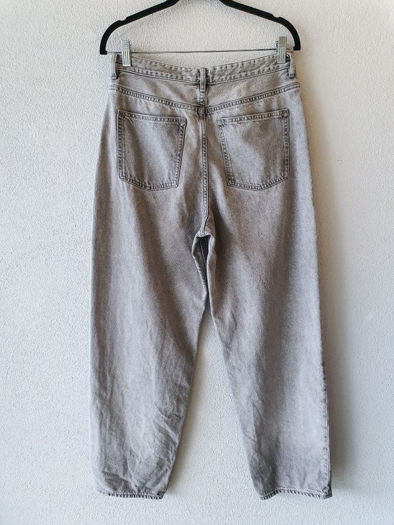 COS Jeans S