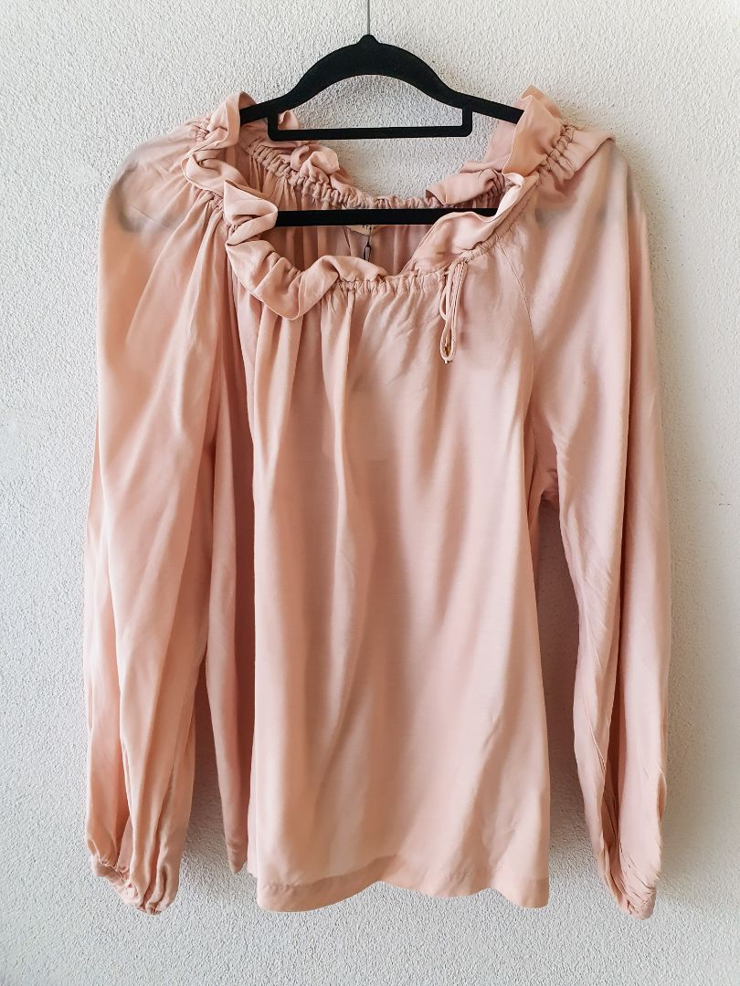Ingrid Starnes Top L