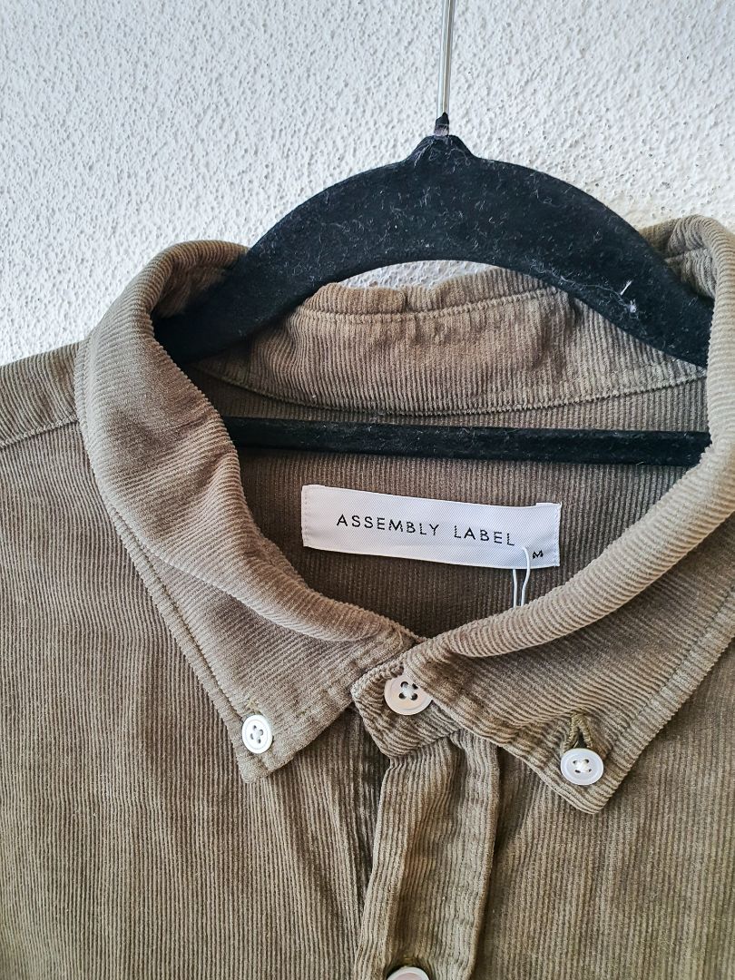Assembly Label Top M