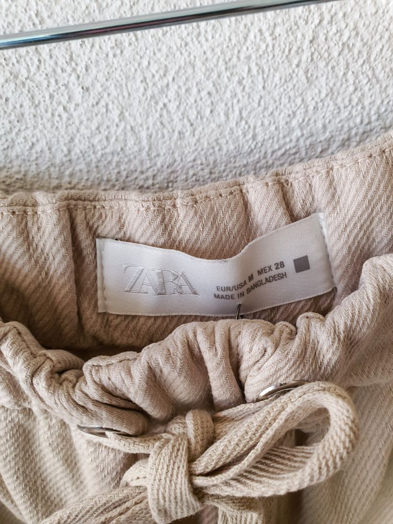 Zara pants M