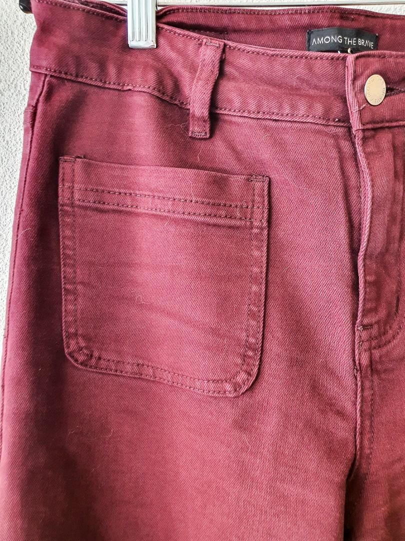 Among The Brave pants S