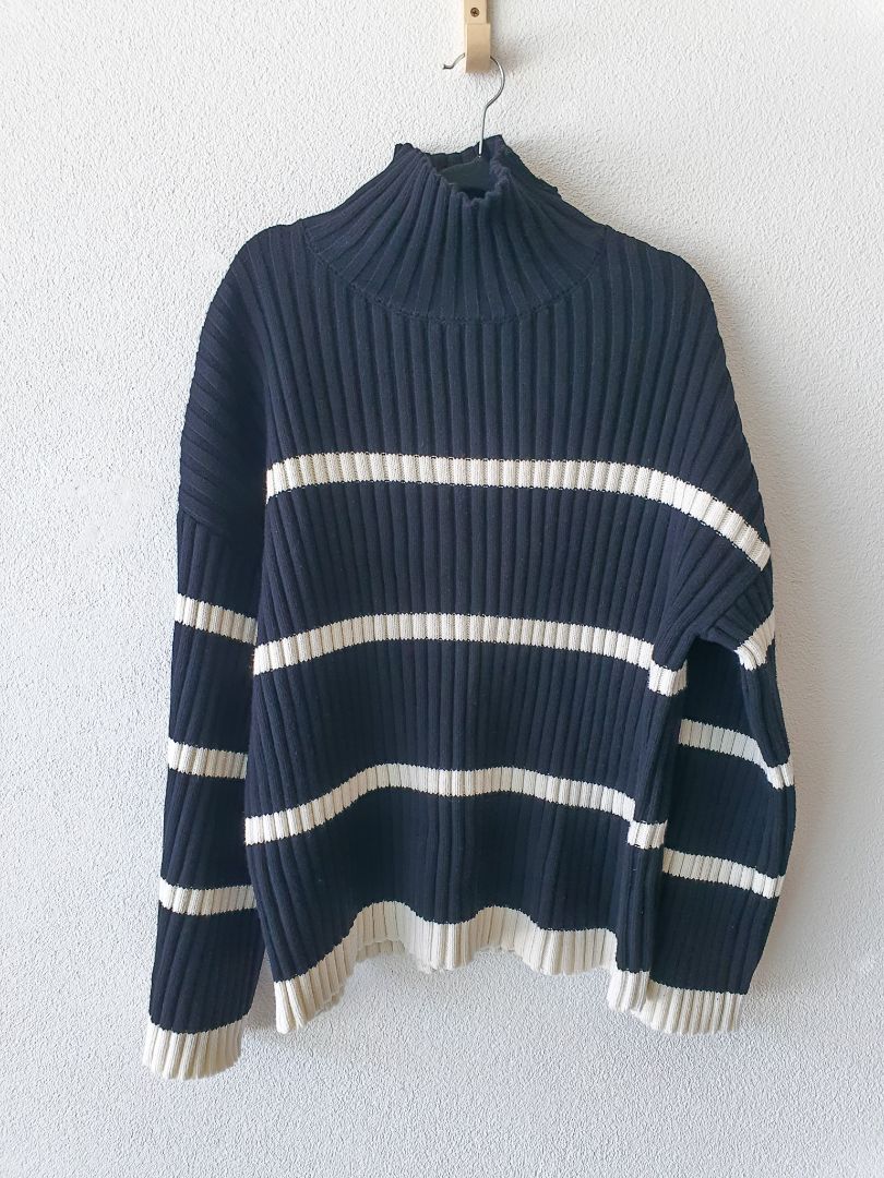Zoe Kratzmann Top M/L