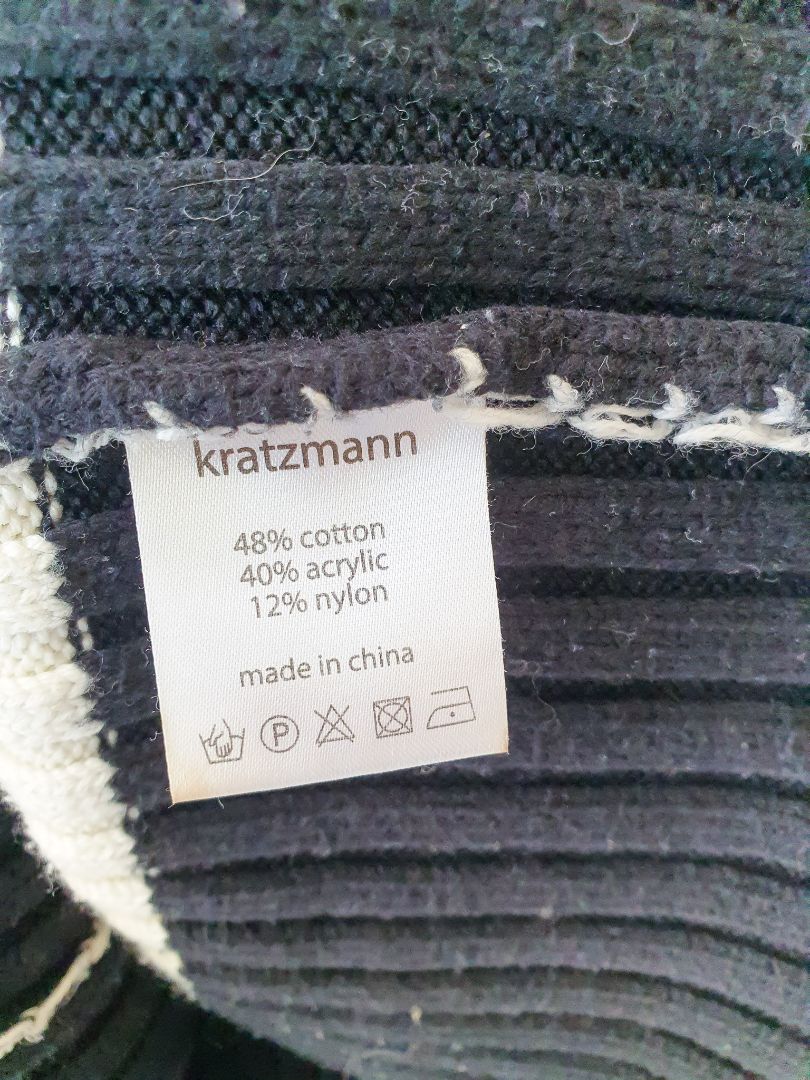Zoe Kratzmann Top M/L