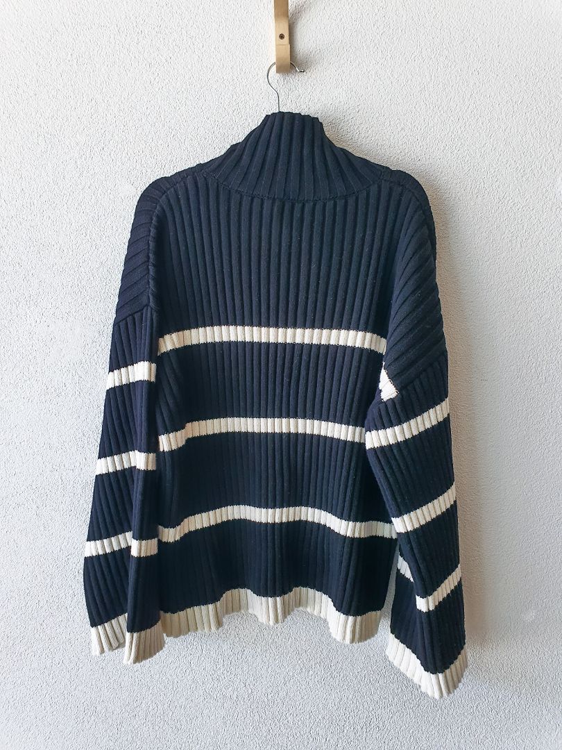 Zoe Kratzmann Top M/L