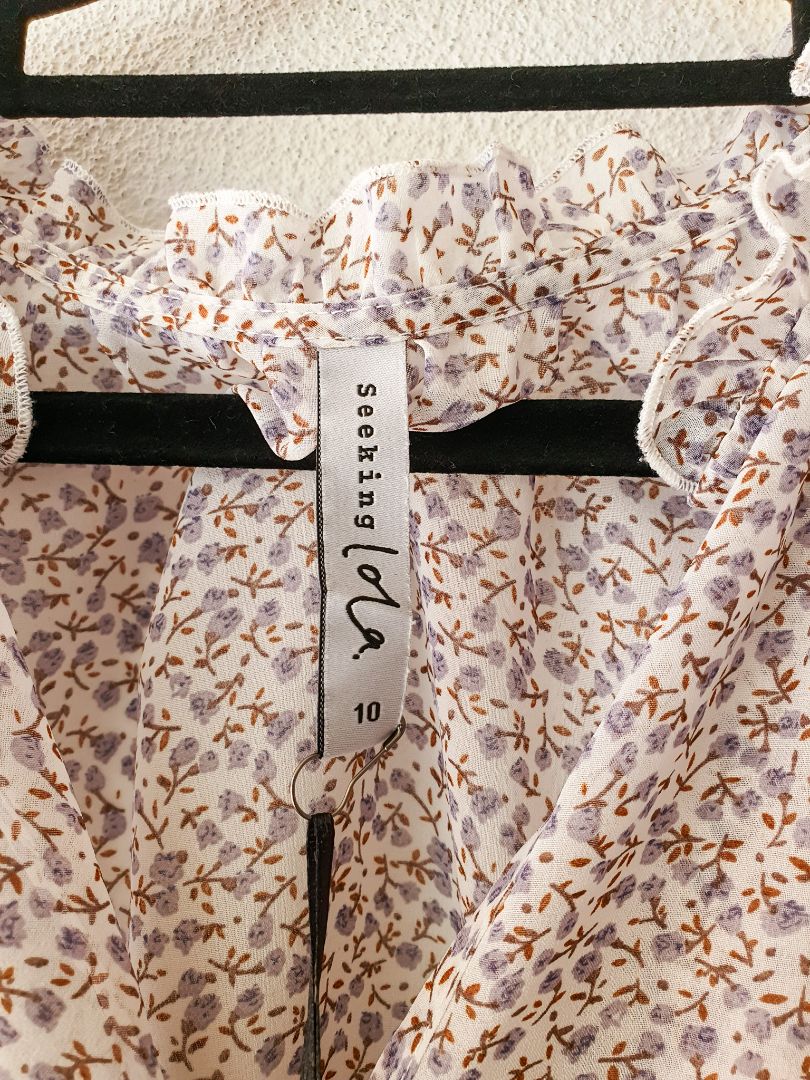 Seeking Lola Top S