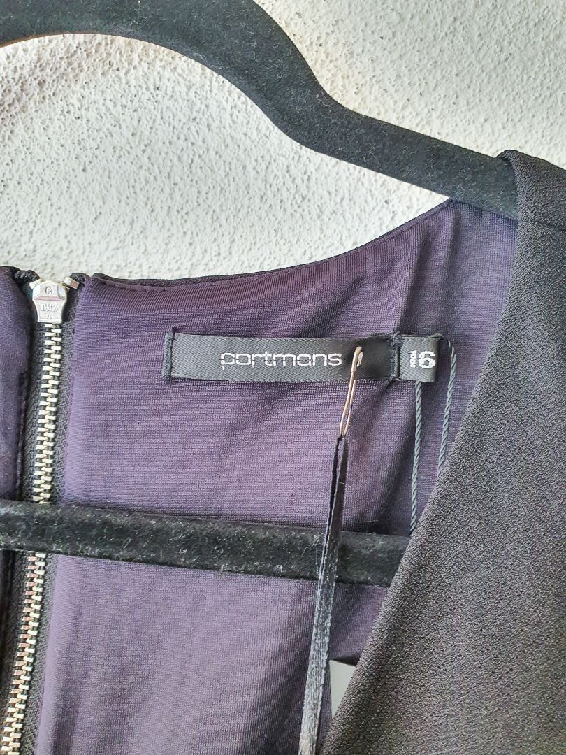 Portmans Dress XL