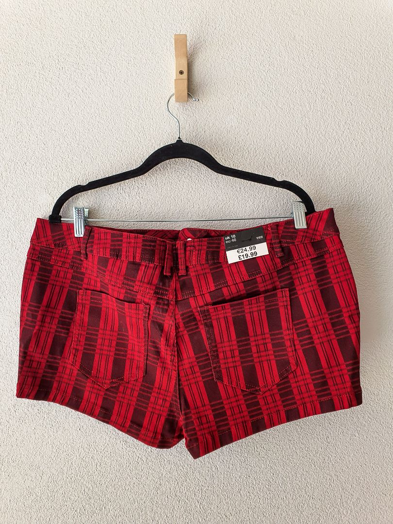 New Look Shorts 2XL