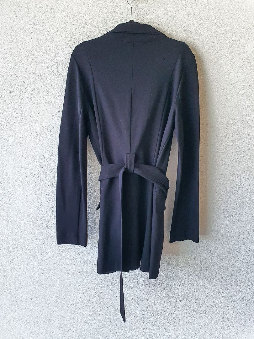 Que Jacket M