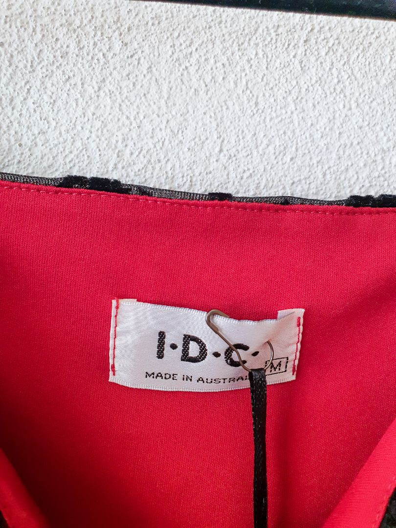 IDC Dress M