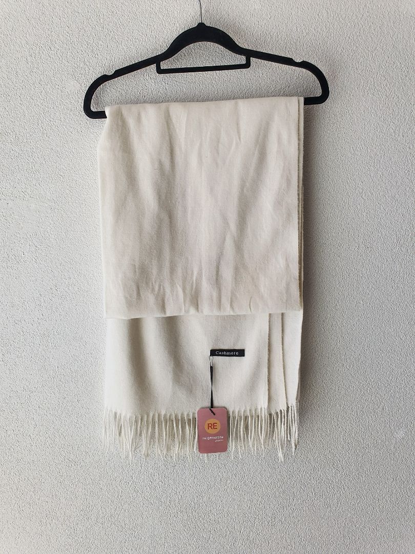Cashmere scarf OS